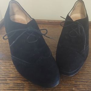 Lace up heeled boots